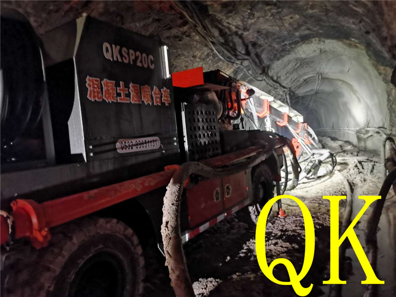 混凝土泵 青科重工 濕噴臺車 混凝土泵 青科重工 濕噴臺車