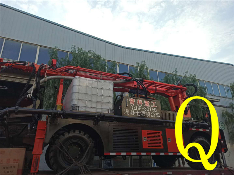 混凝土泵 青科重工 濕噴臺(tái)車 混凝土泵 青科重工 濕噴臺(tái)車
