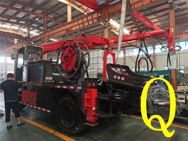 混凝土泵 青科重工 濕噴臺(tái)車 混凝土泵 青科重工 濕噴臺(tái)車