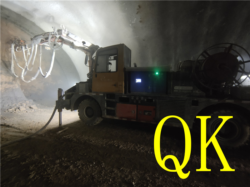 混凝土泵 青科重工 濕噴臺車 混凝土泵 青科重工 濕噴臺車