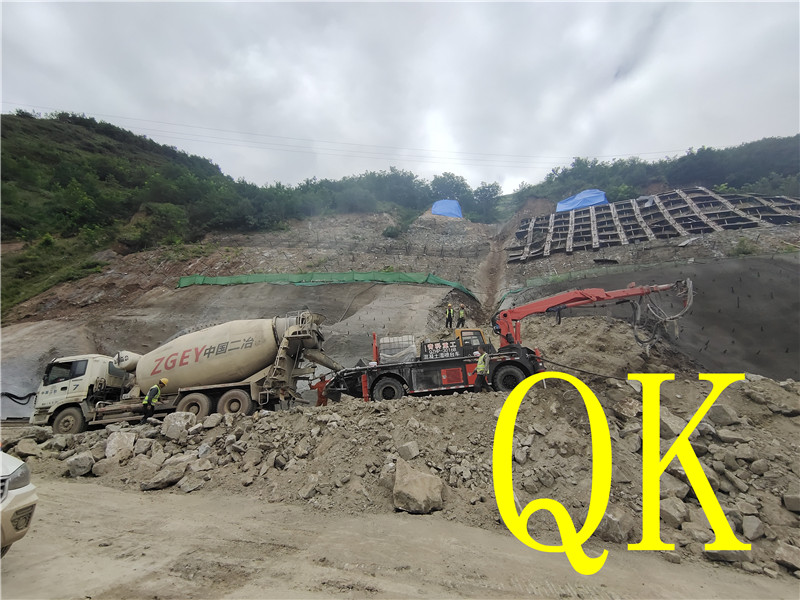 混凝土泵 青科重工 濕噴臺車 混凝土泵 青科重工 濕噴臺車