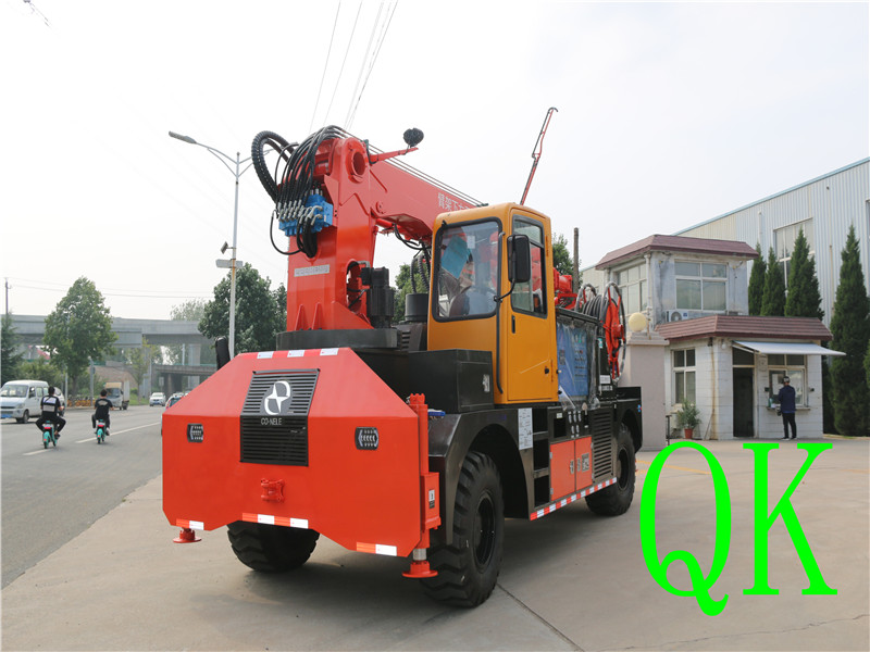 混凝土泵 青科重工 濕噴臺車 混凝土泵 青科重工 濕噴臺車