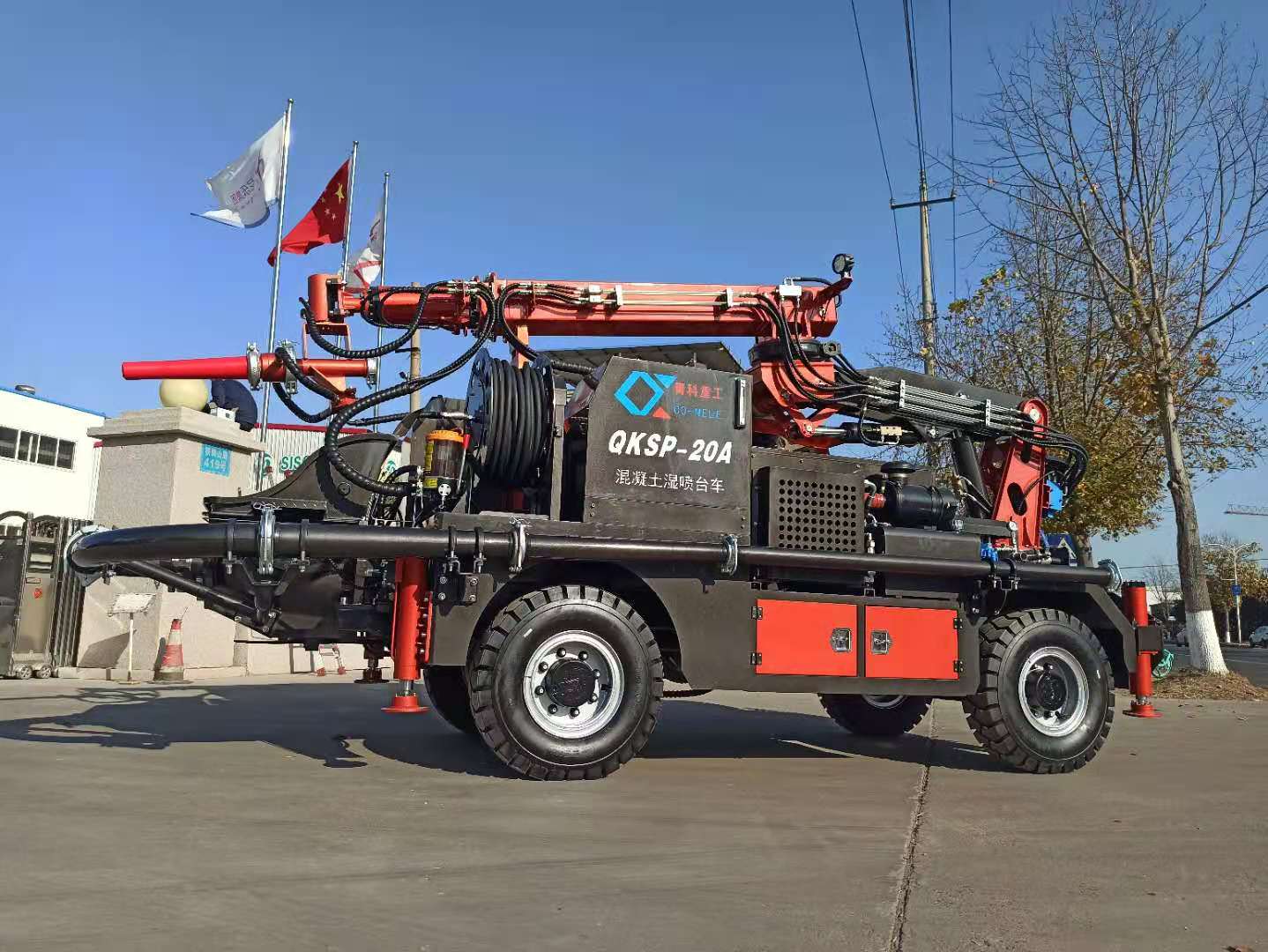 混凝土泵 濕噴臺車 青科重工 混凝土泵 濕噴臺車 青科重工