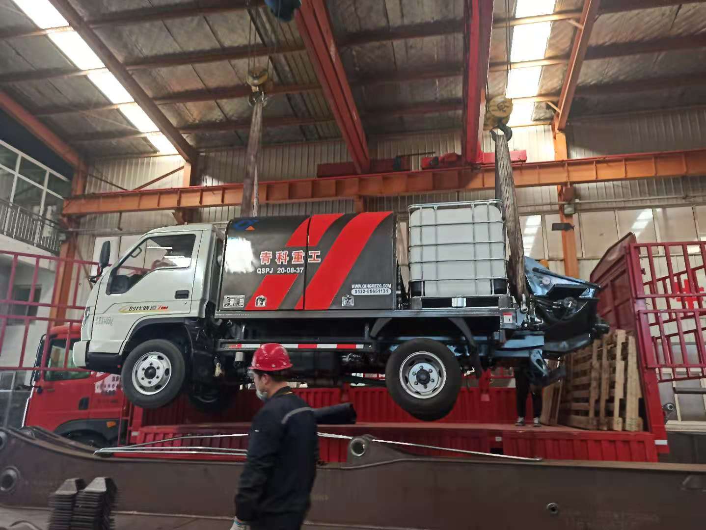 混凝土泵 雙噴頭 濕噴臺車 混凝土泵 雙噴頭 濕噴臺車