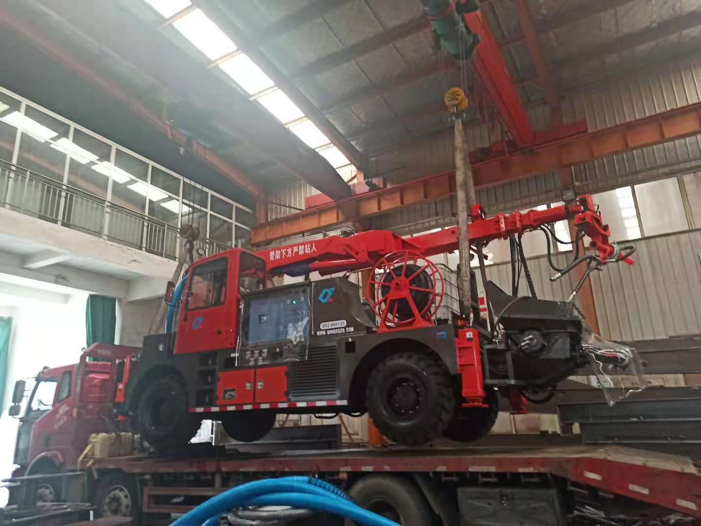 混凝土泵 青科重工 濕噴臺車 混凝土泵 青科重工 濕噴臺車