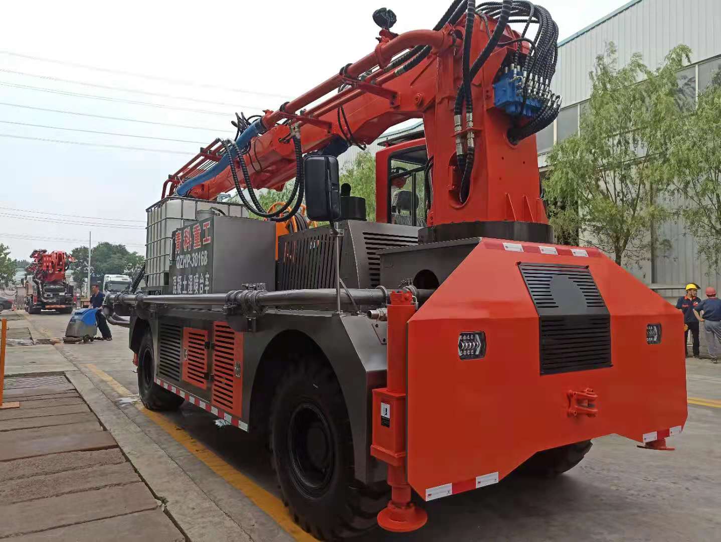 混凝土泵 青科重工 濕噴臺車 混凝土泵 青科重工 濕噴臺車